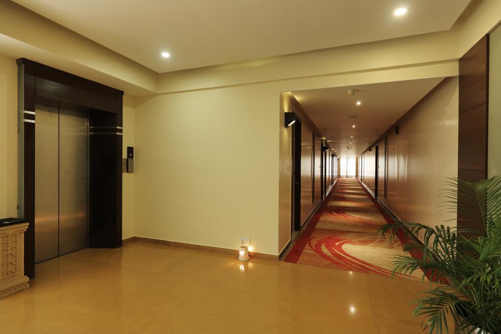 Hotel Pai Vista Майсуру Екстер'єр фото